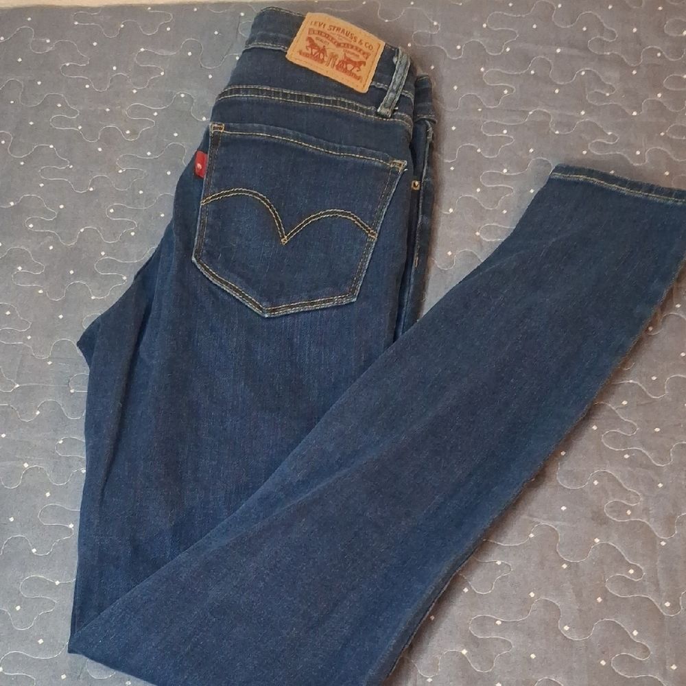 Levi's Women's Dark Blue Skinny Jeans